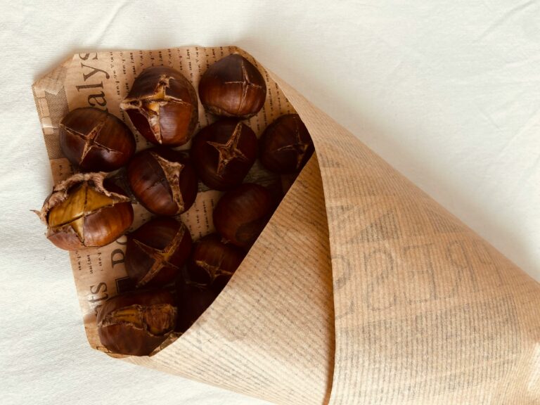 Seasonal Eating in Crete: How Local Produce Shapes the Cuisine